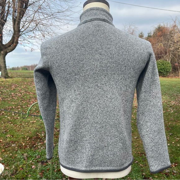 Patagonia 1/4 Zip Grey Pullover Front Zip Pocket L/S Youth Size XL 14 - Picture 6 of 9